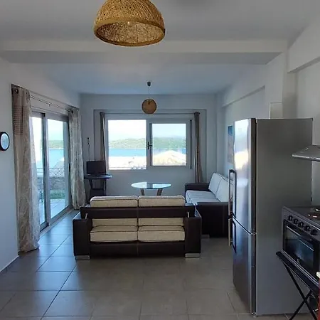 Lefkada Unique Sea View דירה *