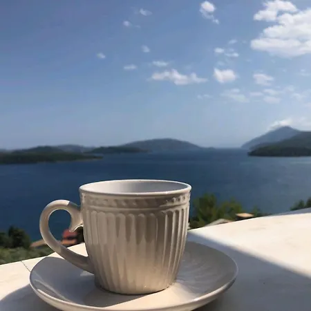 Lefkada Unique Sea View Нидри